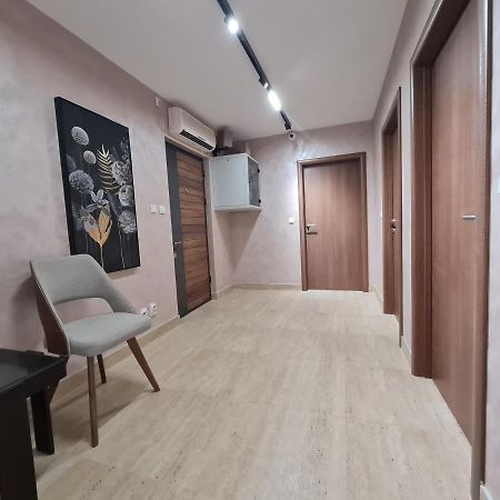 Airport Molko Apartments Surčin エクステリア 写真