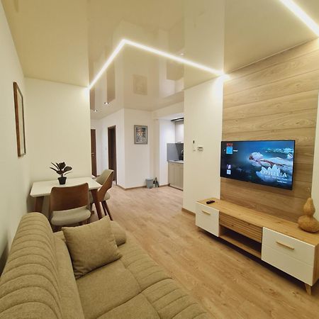 Airport Molko Apartments Surčin エクステリア 写真