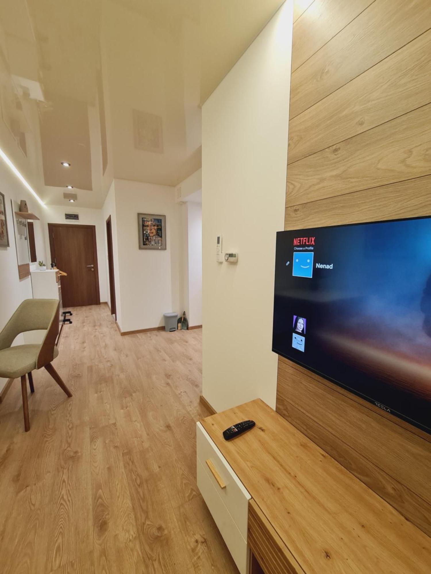 Airport Molko Apartments Surčin エクステリア 写真